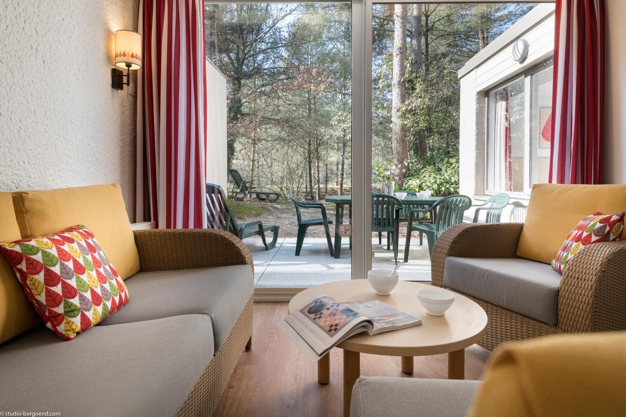 Hotel Center Parcs Les Bois Francs Verneuil d'Avre et d'Iton Exterior foto